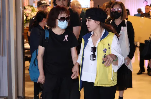 家姊爆與周麟失聯10多年　「我還在發抖」嘆悲傷之情