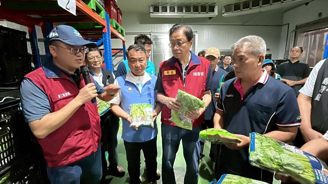 巴威颱風逼近!張善政視察防颱整備 啟動冷鏈、公糧調度穩定農產供應