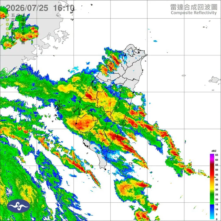 本週延續近日天氣型態，午後仍有不定時降雨，部分地區甚至有大雨發生，提醒民眾外出記得攜帶雨具。中央氣象署