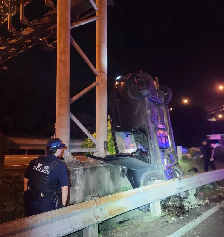 警員救援。保大提供