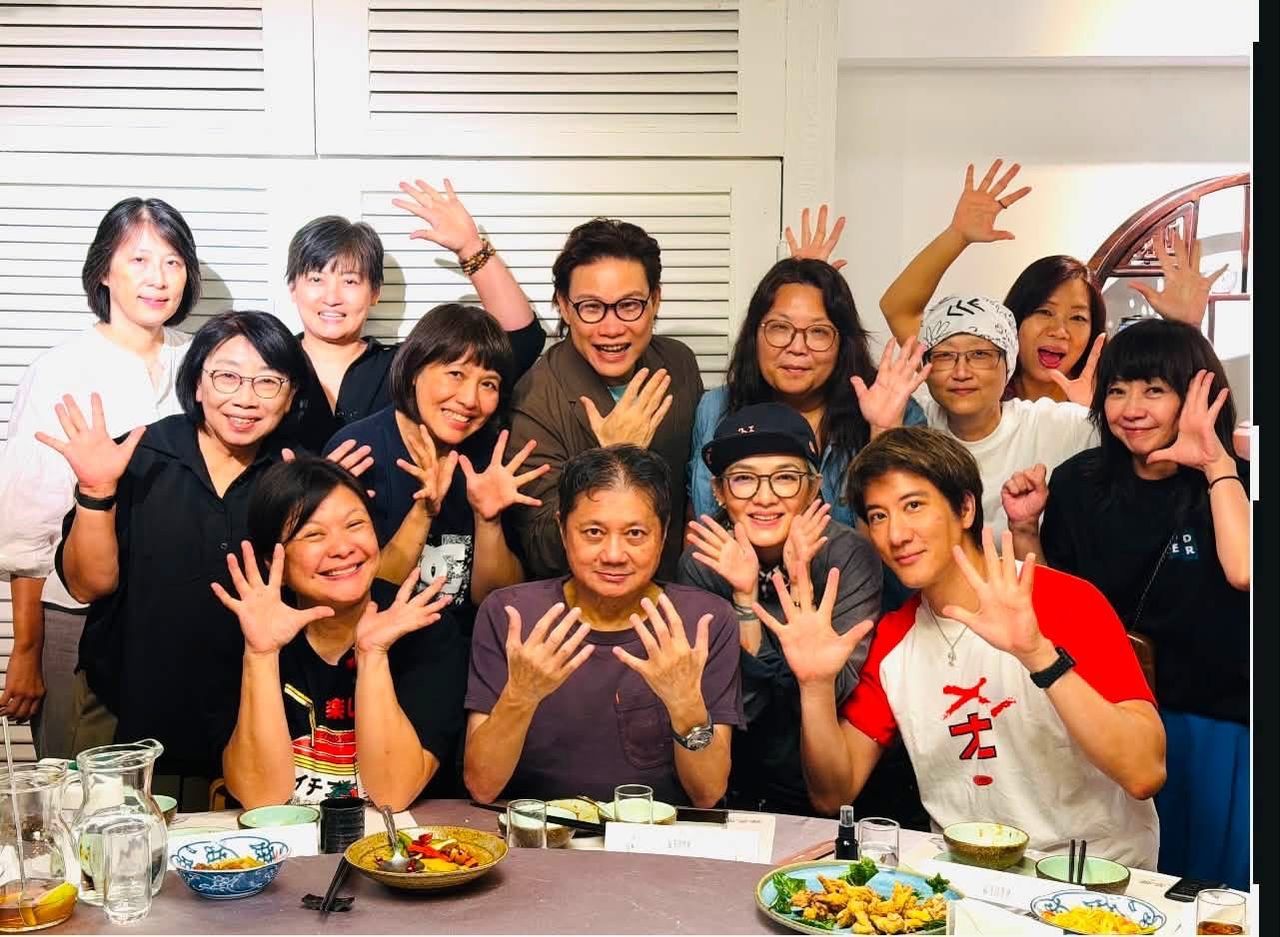 王力宏重摔濺血縫39針後在台灣首露面 飯局大咖雲集!范曉萱、蘇永康都來了