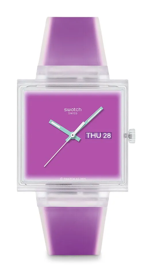 SWATCH WHAT IF…SEE THRU MAGENTA?腕錶，3100元。品牌提供