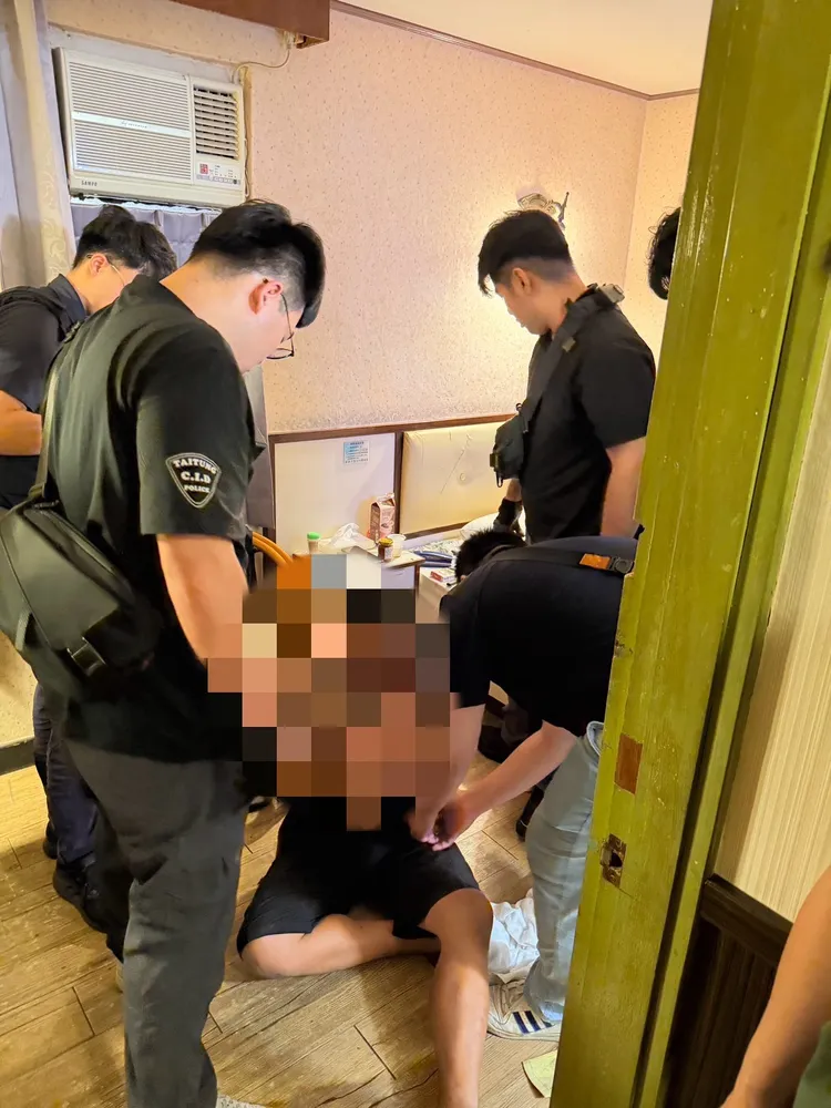謝男犯案後躲飯店遭逮捕。警方提供
