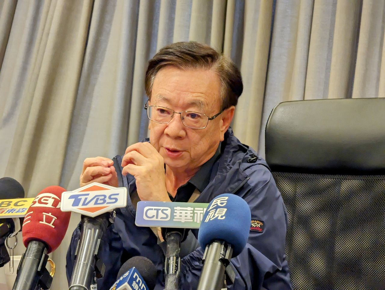 宣明智腦出血手術順利!轉加護病房 醫揭黃金搶救關鍵與警訊