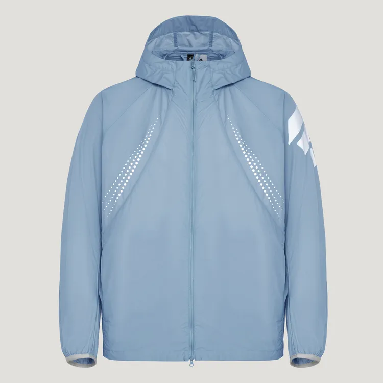 adidas FOS UPF機能外套，3690元。品牌提供