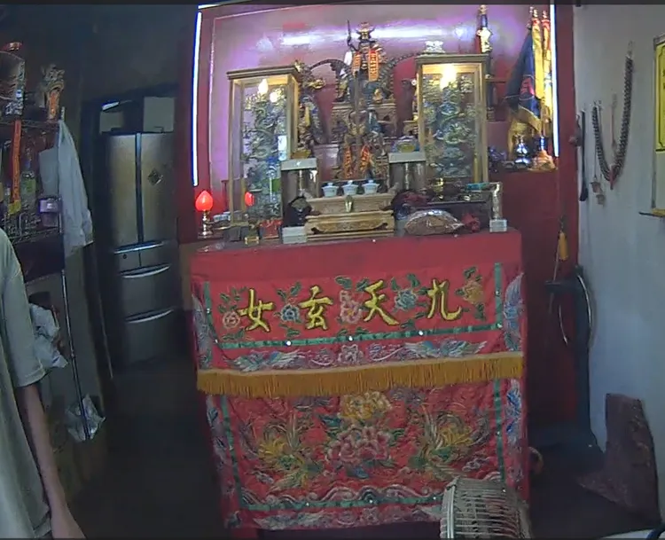 李男家中祀奉九天玄女。民眾提供