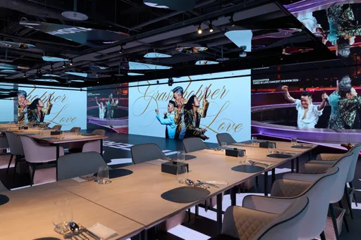 eoi極致餐飲攜手草蜢發佈會　沉浸式光影餐宴打造跨界新亮點