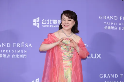 台北電影獎紅毯｜翁倩玉母去年離世　今爭女配角獎：她在天上看得到　