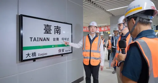 台南車站將創全台第一！最新版4國語言指標　估這時通車