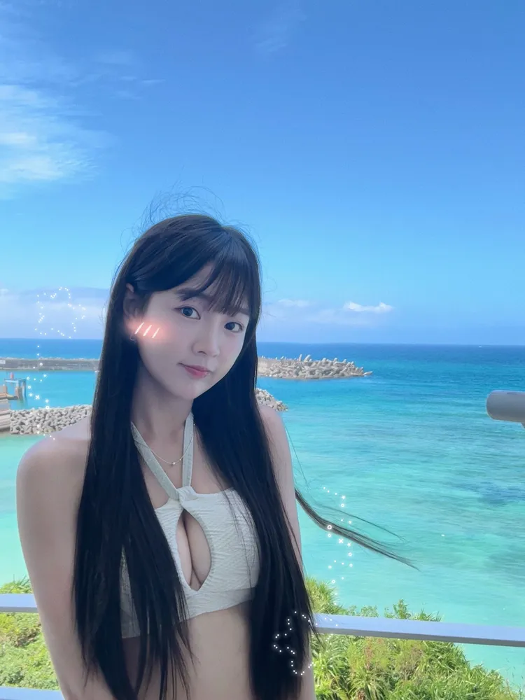籃籃大秀好身材。翻攝籃籃IG