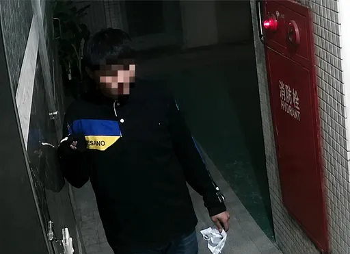 鬼祟男兩度翻牆潛入大樓　被逮辯稱「覺得好玩」下場曝光