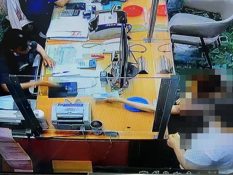 硬要騎!少女1年3次無照上路 罰6萬6不繳被扣存款 家長火速出面