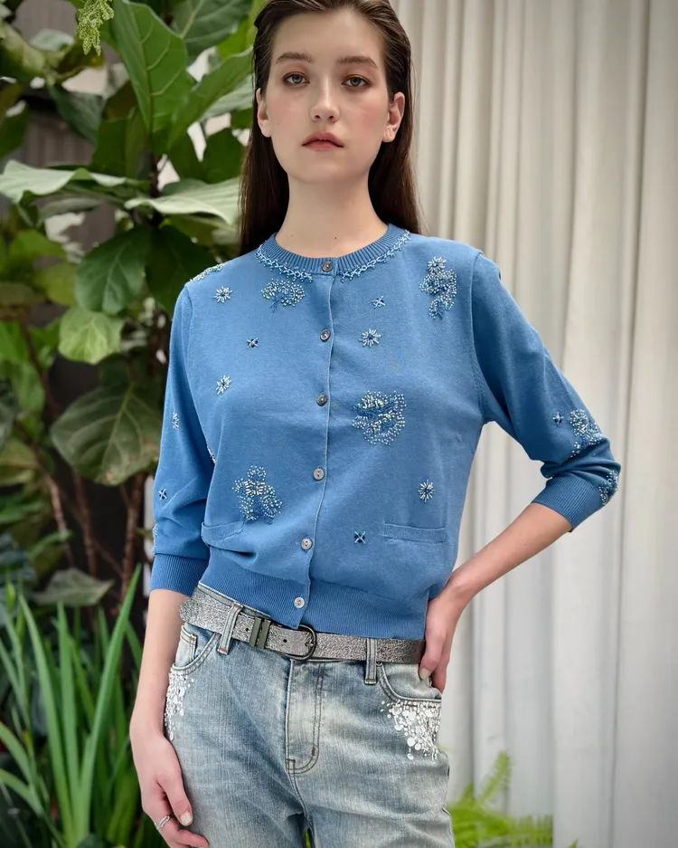 溫慶珠最新一季服裝作品。翻攝品牌臉書