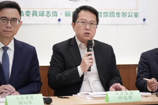 民進黨11席中評委出爐　立委邱志偉擔任主委