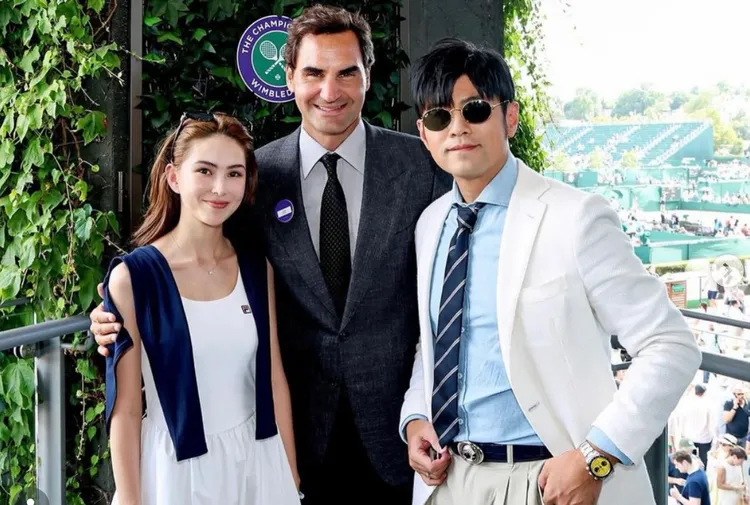 周杰倫昆凌夫妻與Roger Federer同框。翻攝周杰倫IG