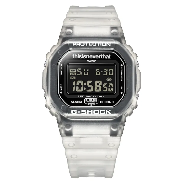 G-SHOCK X thisisneverthat聯名腕錶DW-5600TNT-7，3800元。品牌提供