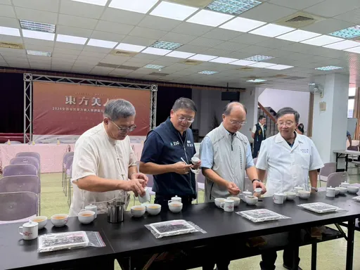 全國優質東方美人茶評鑑揭曉　苗栗茶農韓順雄奪特等獎