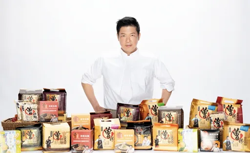 曾國城、賈靜雯品牌都中毒油！曾拌麵急發聲明　下架回收問題商品