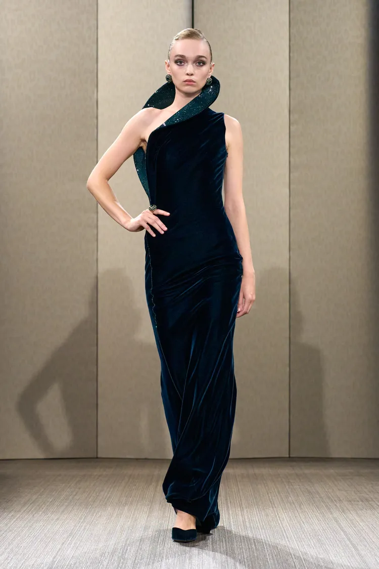 GIORGIO ARMANI 2026秋冬高訂系列。品牌提供