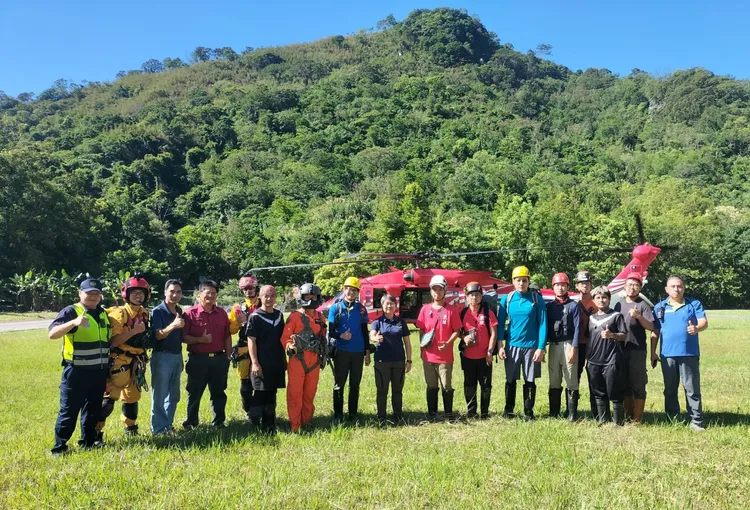 特遣隊成員今天撤離下山。林保署花蓮分署提供