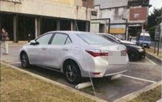 除草噴濺碎石砸花愛車!女車主怒告星巴克二審逆轉勝 關鍵在這法條