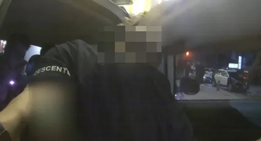 KTV男客酒醉鬧事還咆哮員警！新興警不忍了　直接噴辣椒水帶回究辦