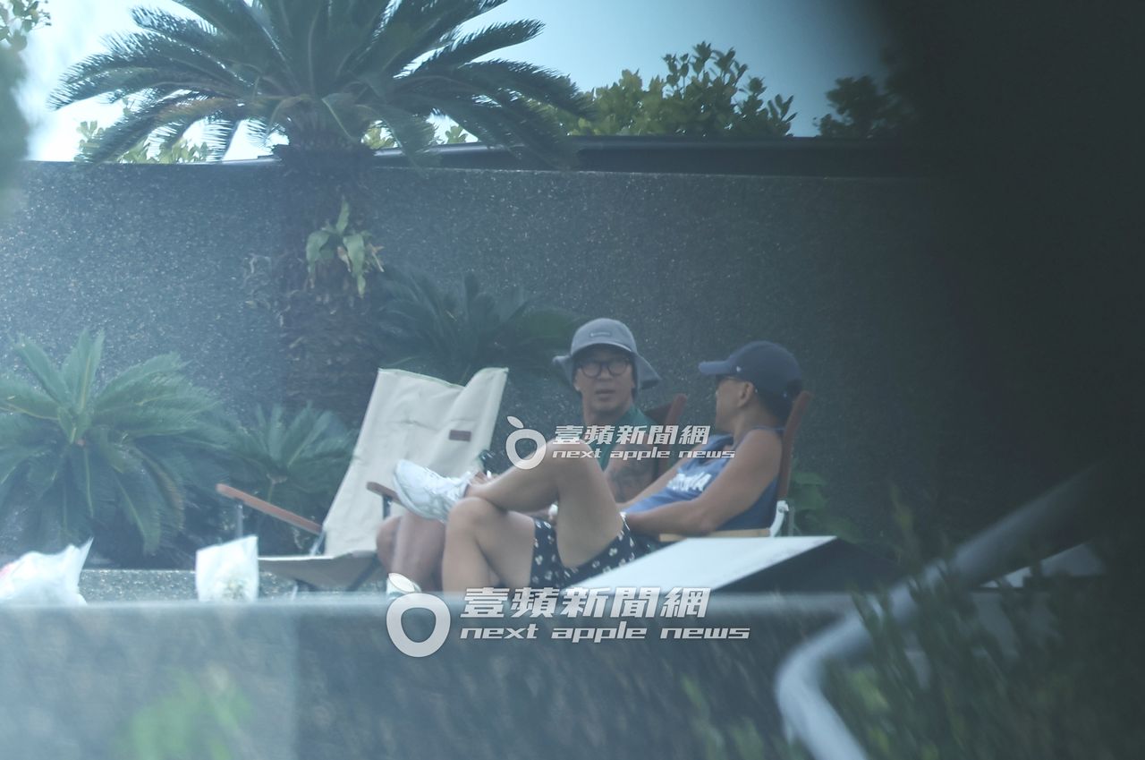 具俊曄金寶山淚守墓前!大S女兒IG突消失掀熱議 目擊者心疼曝真實畫面