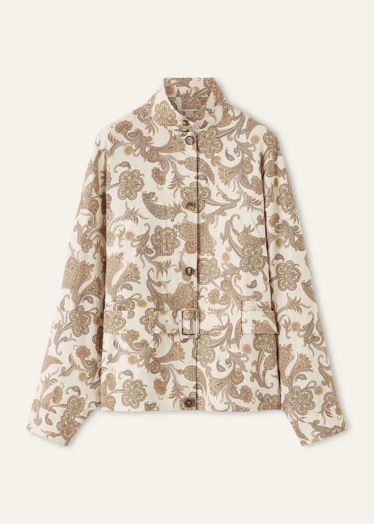 Loro Piana Jaylon軍裝外套。品牌提供