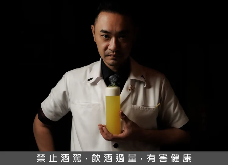PORTRAIT鉑萃酒店邀請調酒鬼才鄭亦倫Allen擔任「1953 COCKTAILS & BAR」創意總監暨首席調酒顧問。業者提供