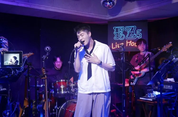 黃新皓有「最帥乩童」封號。嵐圖娛樂提供