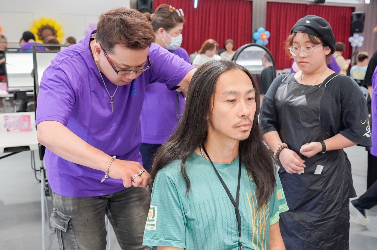 一束秀髮化作抗癌力量 新北捐髮11年累計逾400人響應