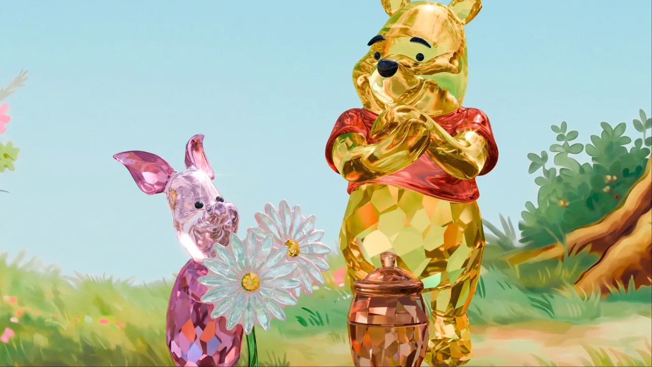 SWAROVSKI推出小熊維尼水晶擺件。品牌提供