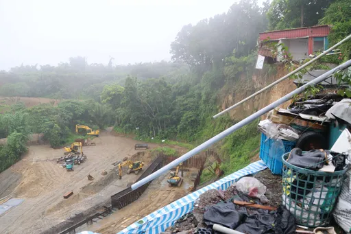 林內鄉坪頂村崩塌地面積擴大　改工法增8500萬經費　張麗善允全力爭取