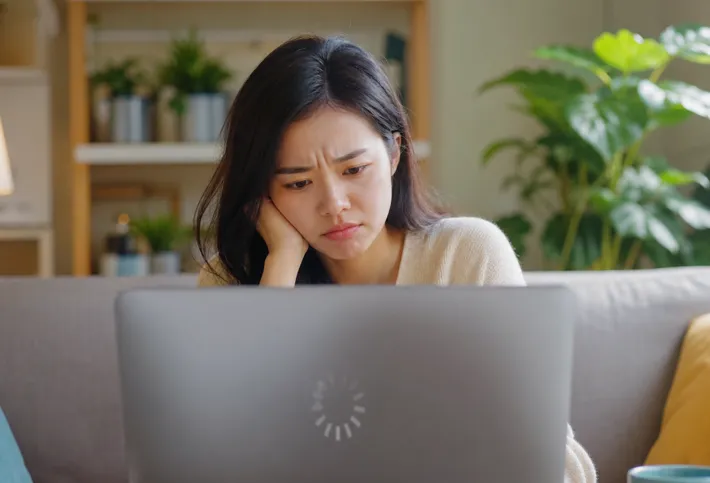 頻寬不夠，多人同時使用網路時就會超級卡 ! 