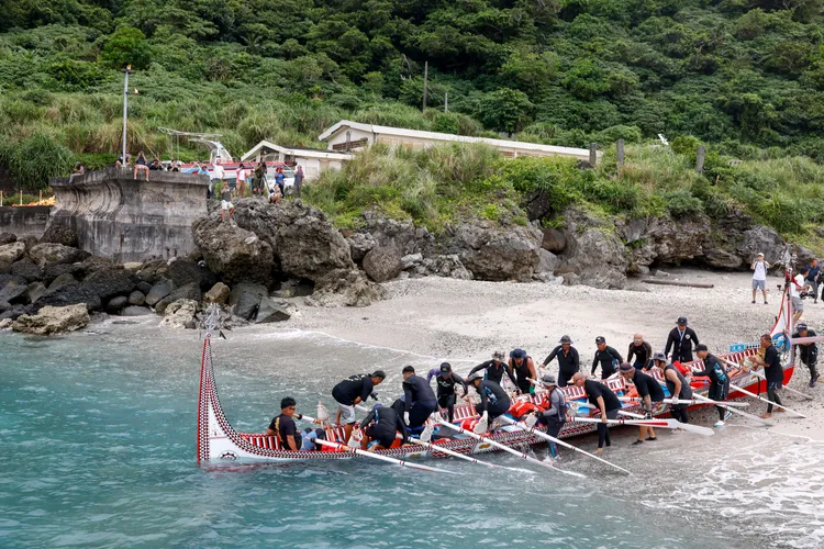 蘭嶼距離巴丹群島約100公里。路透社