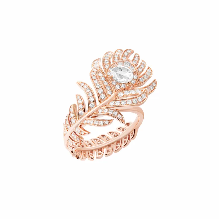 BOUCHERON Plume de Paon孔雀羽毛系列戒指，52萬1000元。品牌提供