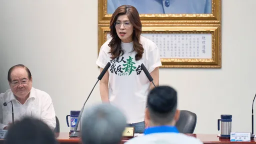 鄭麗文：賴清德變成害台灣人「誤食台毒」的工作者