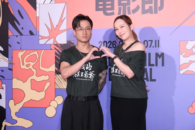 瑪菲司（右）與五木。莊宗達攝