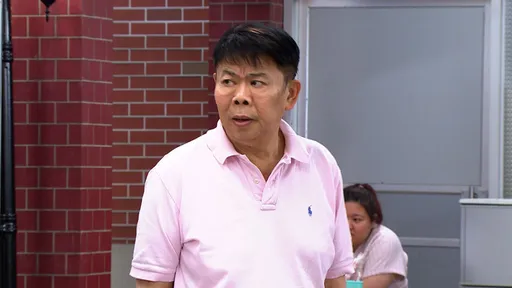 導演馮凱突襲客串《豆腐媽媽》演員群朝聖　險些NG幕後秘辛曝光