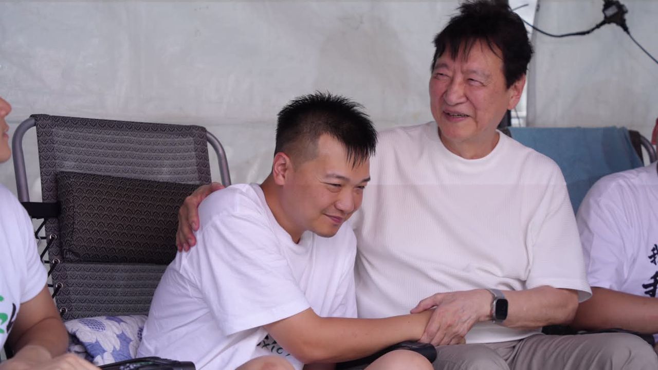 藍營小雞絕食「涼感噴霧都不敢用」 趙少康:青鳥很可惡