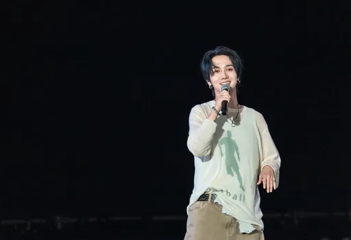 直擊｜「Super Junior」主唱藝聲空降高雄啤酒節　甜喊「我愛妳們、想定居了」全場嗨瘋了