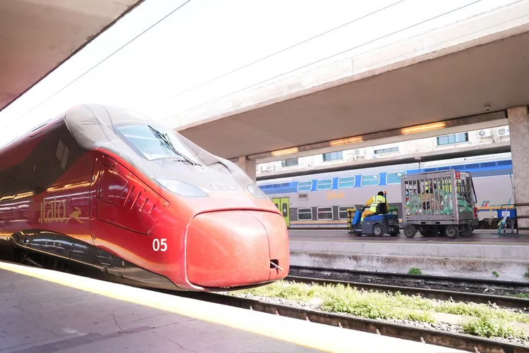 舒適便捷的「Italo法拉利高速列車」，能縮短旅途乘車時間。東南旅遊提供