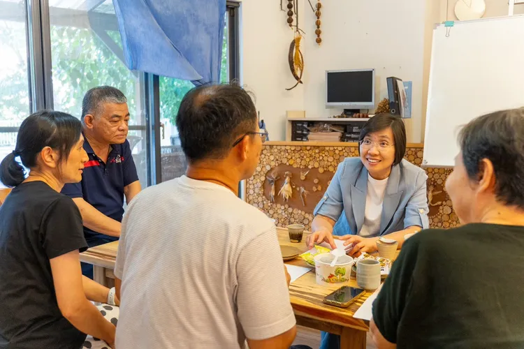 國民黨新竹縣長參選人、立委徐欣瑩31日推幼教第一線人員五大改革主張。徐欣瑩辦公室提供