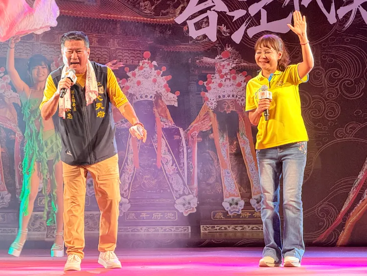 富立電視台全程轉播，董事長李安忠也是廟方副主委。莊曜聰攝