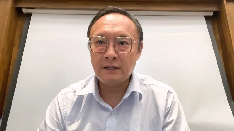 台中市副市長鄭照新呼籲相關食品業者及通路，在所有真相查清楚之前，不要上架已預防性下架的有疑慮油品。市府提供
