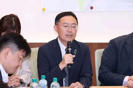 明年總預算下月送達今年卻還沒審！李坤城：藍白不惜癱瘓國家