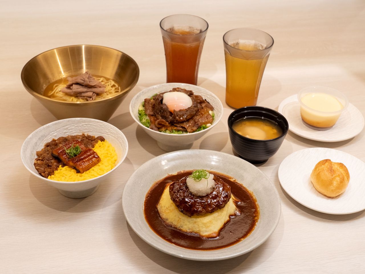 定食8攜手「胡同燒肉」 推期間限定「焱燒肉盛宴」三款聯名新品