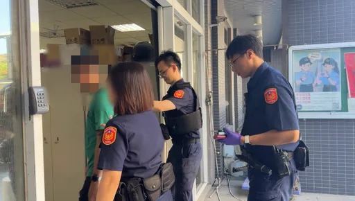 汐止驚傳砍人！20多歲男身中2刀送醫急救　警帶回1人