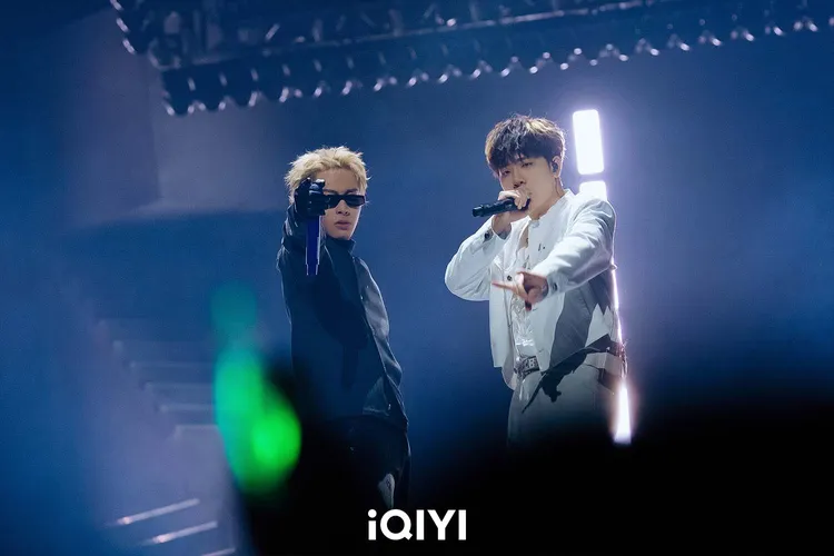 ICE楊長青&Top Barry（右）合作曲目《What you want 咋的》。愛奇藝國際版提供