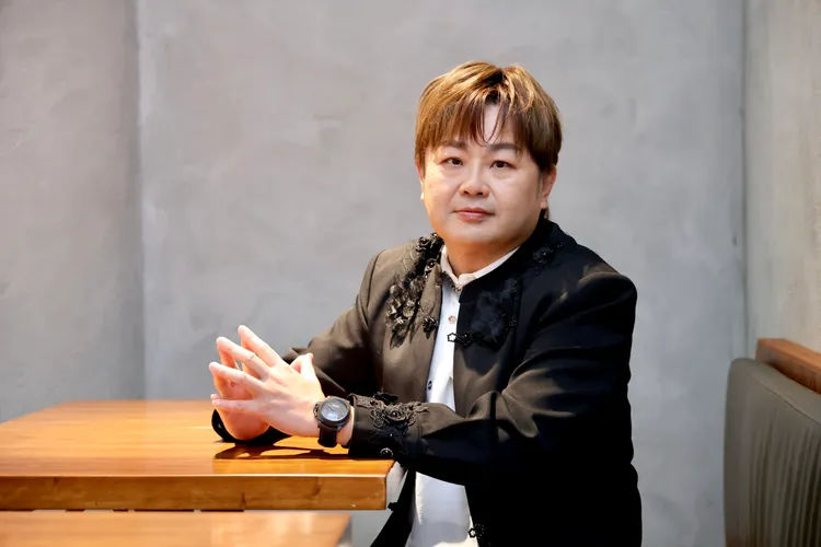 蘇震洋推出首張專輯《Chapter 1：光》。莊宗達攝